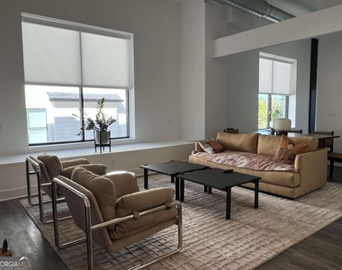 108 Park Place - Photo Thumbnail 4