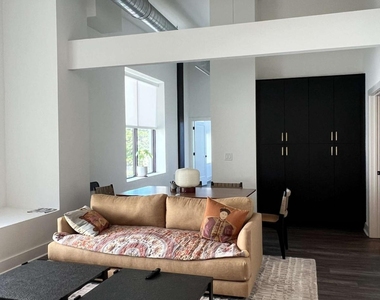108 Park Place - Photo Thumbnail 9