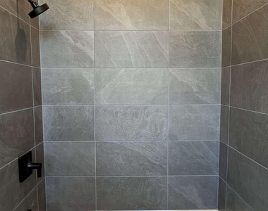 108 Park Place - Photo Thumbnail 14