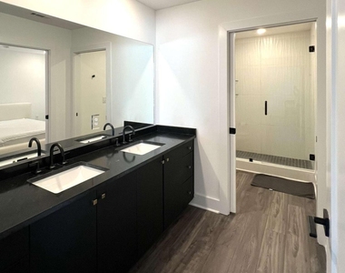 108 Park Place - Photo Thumbnail 17