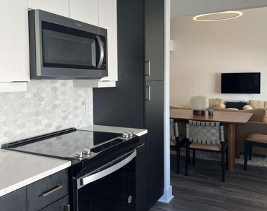 108 Park Place - Photo Thumbnail 8