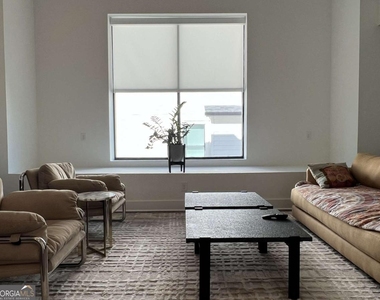 108 Park Place - Photo Thumbnail 5