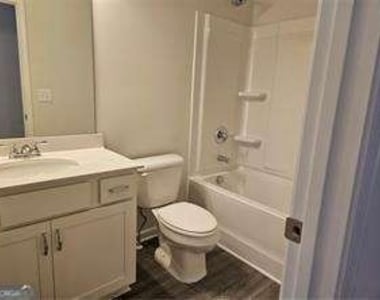 265 Dupont Drive - Photo Thumbnail 10