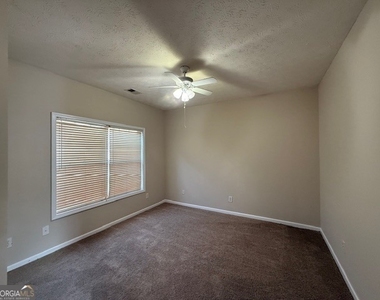 509 Bruin Court - Photo Thumbnail 4