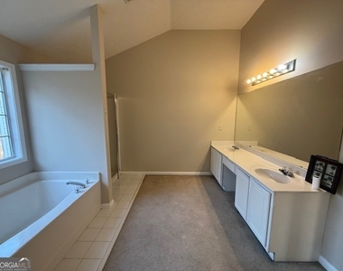 509 Bruin Court - Photo Thumbnail 13