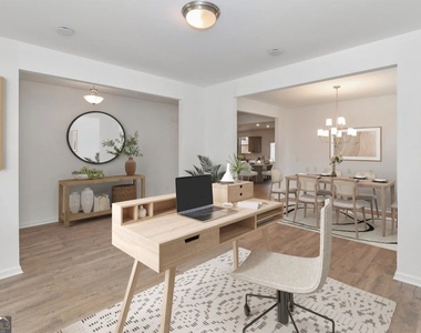 2266 Derrick Drive - Photo Thumbnail 7