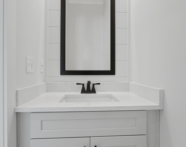 39 Peony Street - Photo Thumbnail 8