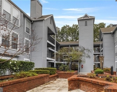 640 Granville Court - Photo Thumbnail 1