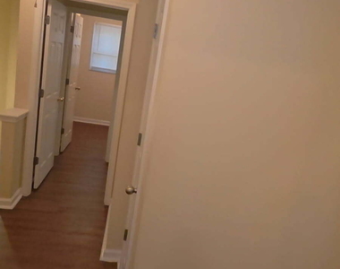 4247 Youngstown Circle - Photo Thumbnail 6