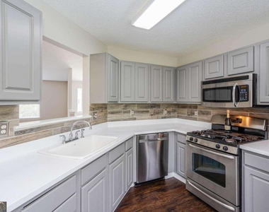 3272 Peach Court Nw - Photo Thumbnail 13
