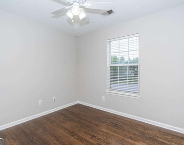 3272 Peach Court Nw - Photo Thumbnail 30