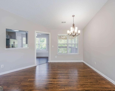 3272 Peach Court Nw - Photo Thumbnail 8