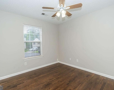 3272 Peach Court Nw - Photo Thumbnail 25