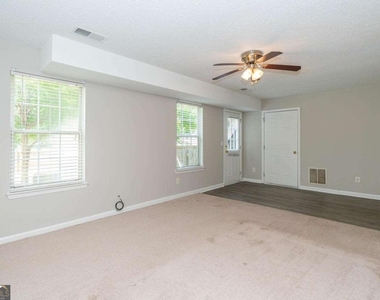 3272 Peach Court Nw - Photo Thumbnail 45