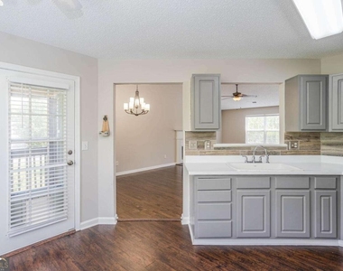 3272 Peach Court Nw - Photo Thumbnail 12