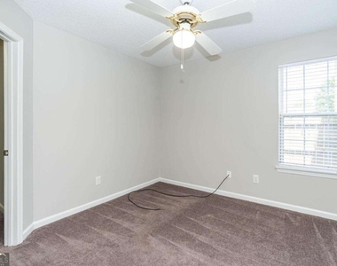 3272 Peach Court Nw - Photo Thumbnail 37