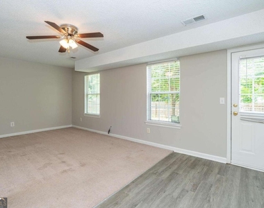 3272 Peach Court Nw - Photo Thumbnail 43
