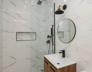 582 East 138th Street - Photo Thumbnail 3