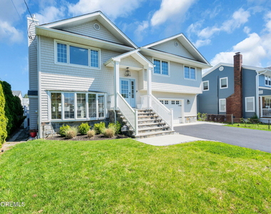 558 Central Avenue - Photo Thumbnail 27