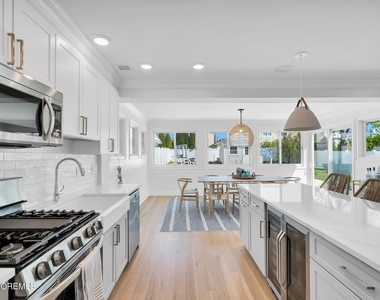 558 Central Avenue - Photo Thumbnail 10