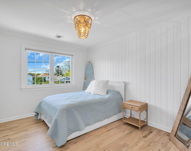 558 Central Avenue - Photo Thumbnail 13