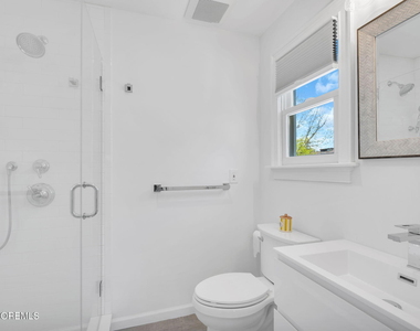 558 Central Avenue - Photo Thumbnail 18