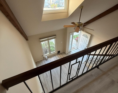 25 Meadow Avenue - Photo Thumbnail 12