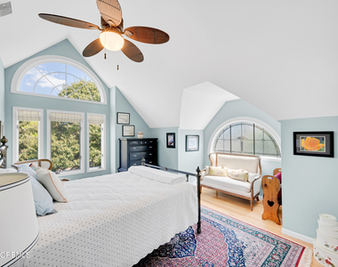 200 Beacon Boulevard - Photo Thumbnail 17