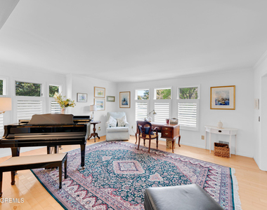 200 Beacon Boulevard - Photo Thumbnail 6