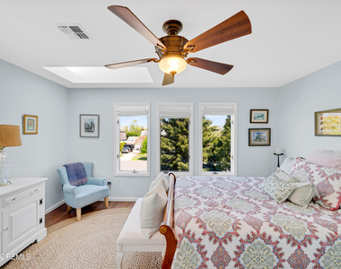 200 Beacon Boulevard - Photo Thumbnail 20
