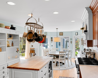 200 Beacon Boulevard - Photo Thumbnail 10