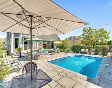 200 Beacon Boulevard - Photo Thumbnail 28