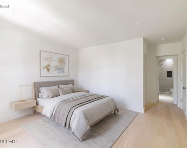 9 Wharf Avenue - Photo Thumbnail 7