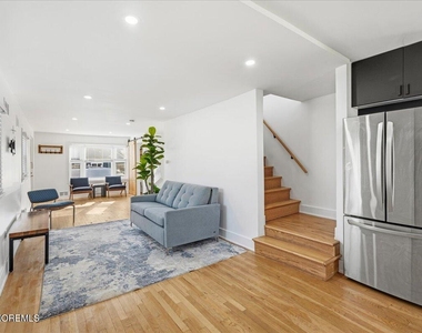 543 Springdale Avenue - Photo Thumbnail 7
