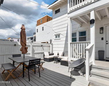 32 Franklin Avenue - Photo Thumbnail 8