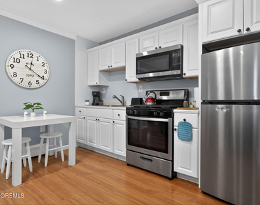 32 Franklin Avenue - Photo Thumbnail 5