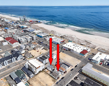 32 Franklin Avenue - Photo Thumbnail 12