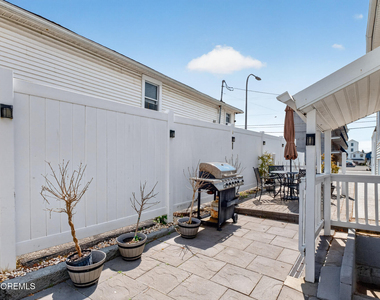 32 Franklin Avenue - Photo Thumbnail 8