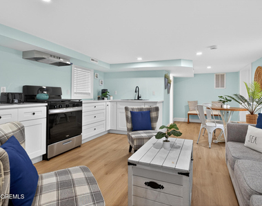 32 Franklin Avenue - Photo Thumbnail 1