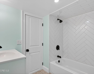 32 Franklin Avenue - Photo Thumbnail 29