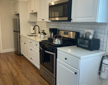32 Franklin Avenue - Photo Thumbnail 6