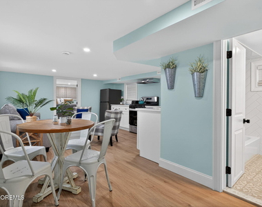 32 Franklin Avenue - Photo Thumbnail 30