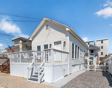 32 Franklin Avenue - Photo Thumbnail 51