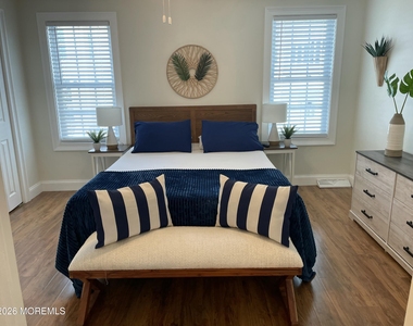 32 Franklin Avenue - Photo Thumbnail 25