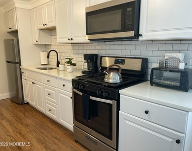 32 Franklin Avenue - Photo Thumbnail 7