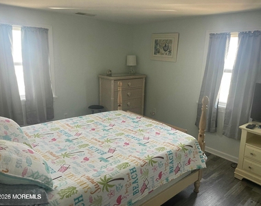 1510r Bay Boulevard - Photo Thumbnail 9