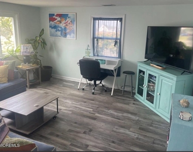 1510r Bay Boulevard - Photo Thumbnail 7