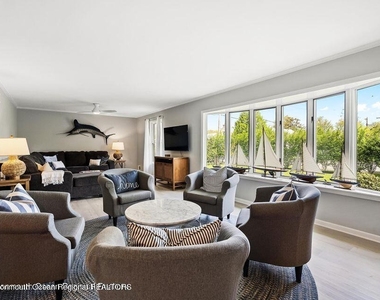 425a Atlantic Avenue - Photo Thumbnail 7