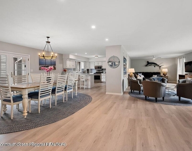 425a Atlantic Avenue - Photo Thumbnail 11