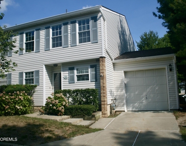 16 Apple Drive - Photo Thumbnail 27